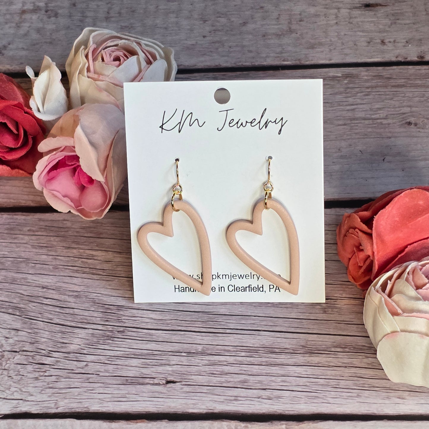 Heart Cutout | Champagne Kiss | Gold