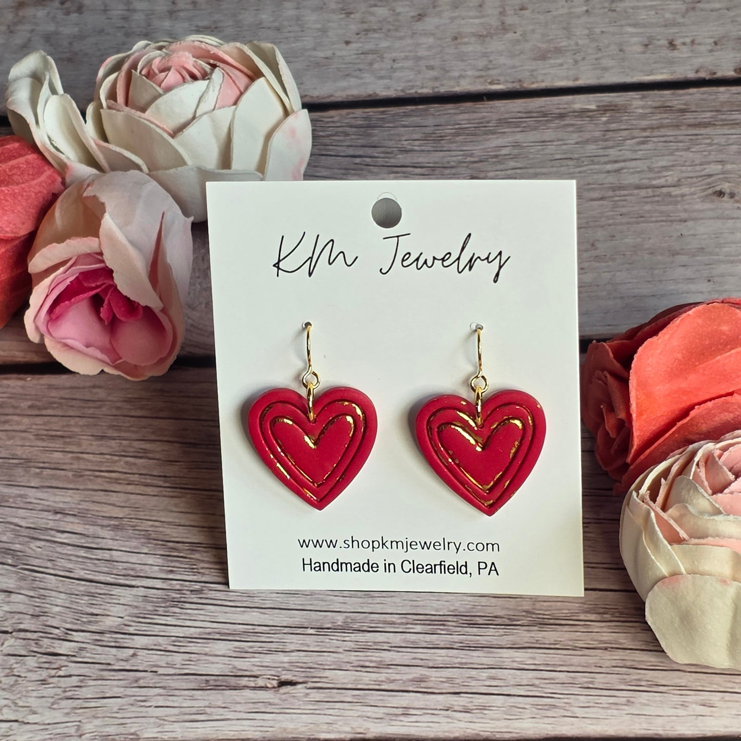 Medium Heart | Gold | Crimson Crush