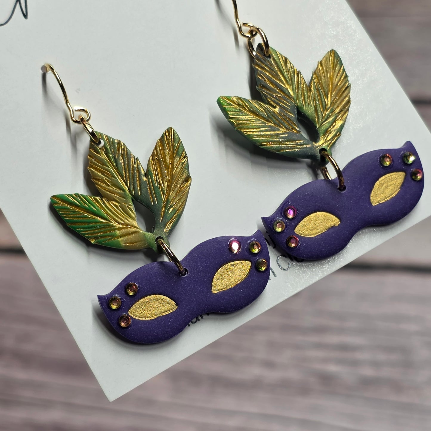 Mardi Gras | Mask & Feathers | Gold
