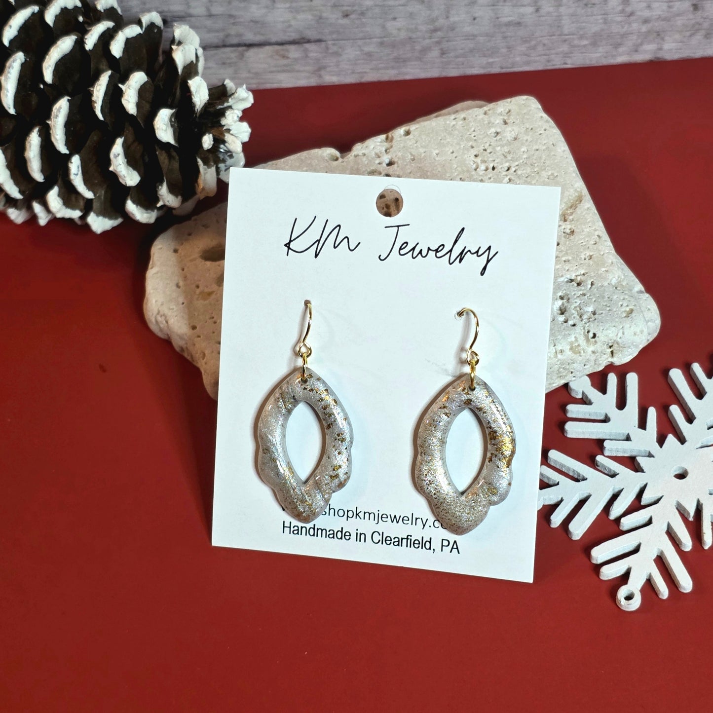 Pearl | Gold Blend | Clay | Earring