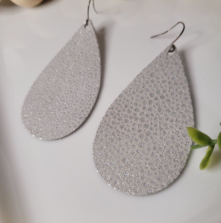 Stardust Silver | Genuine Leather | Earrings | Multiple Sizes