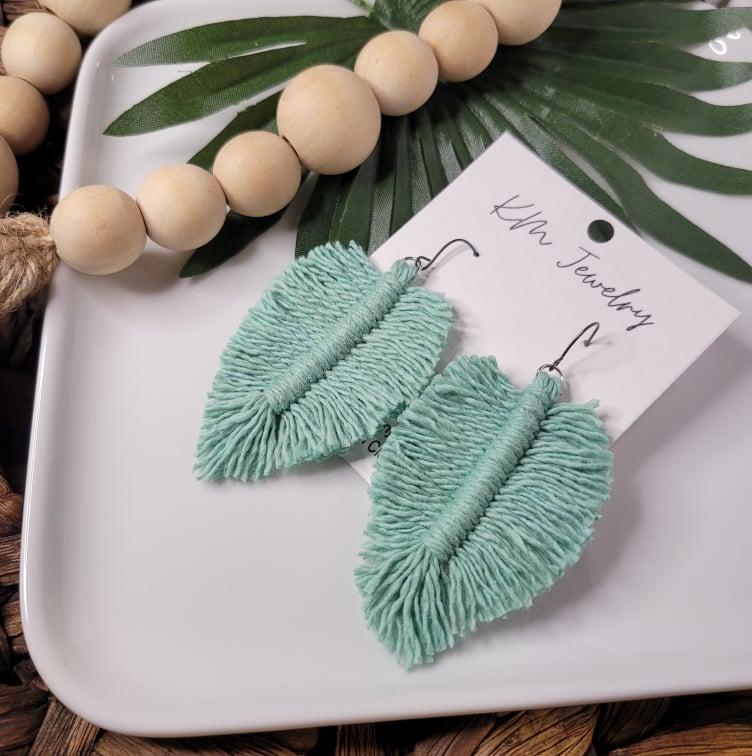 Feather | Macramé | Cotton Yarn | Multiple Colors | Earring