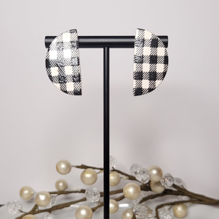 Buffalo Plaid | Black & White | Half Circle | Large Stud | Clay