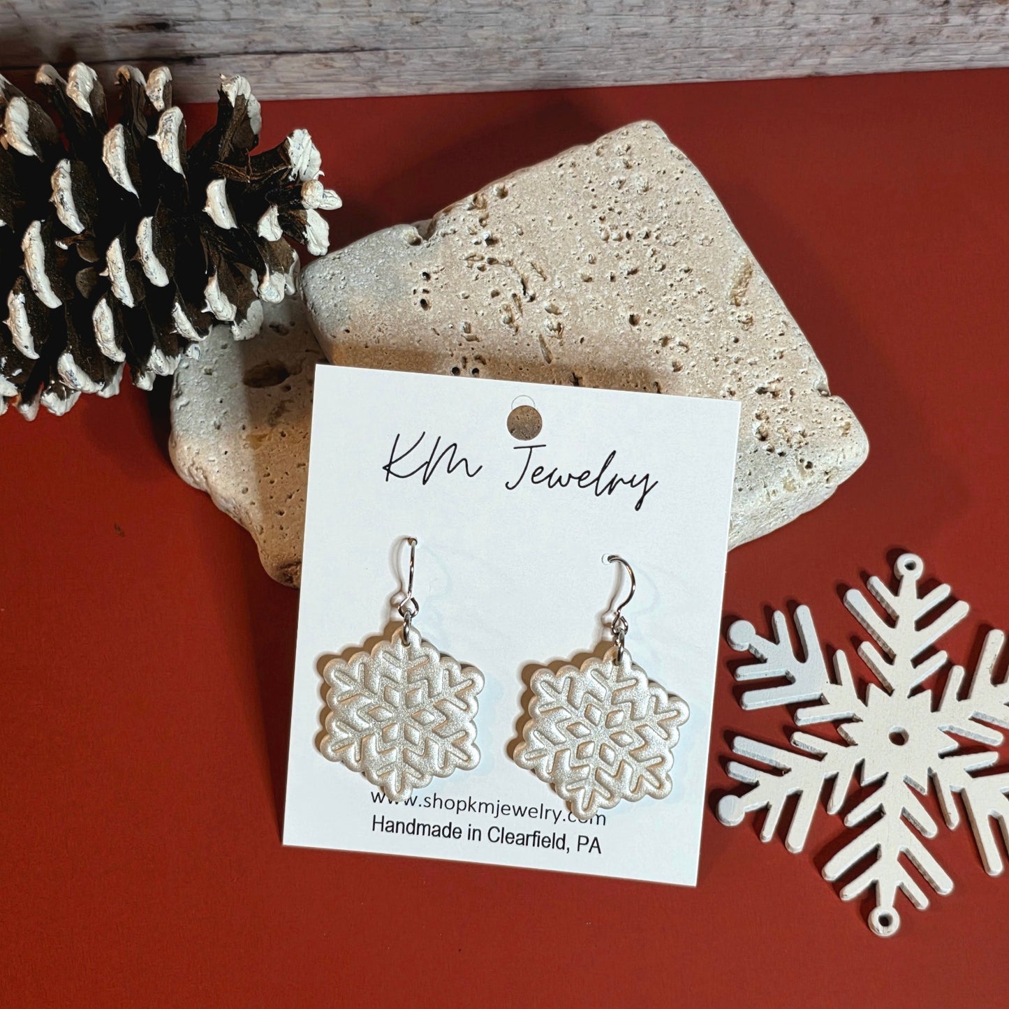 Pearl White | Snowflake | Clay | Earring
