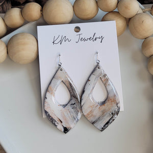 Rose Gold Marble | Pointed Teardrop Cutout | Clay