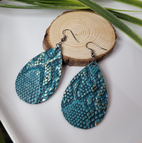 Calypso Blue Snakeskin | Genuine Leather | Earring | Gold accents