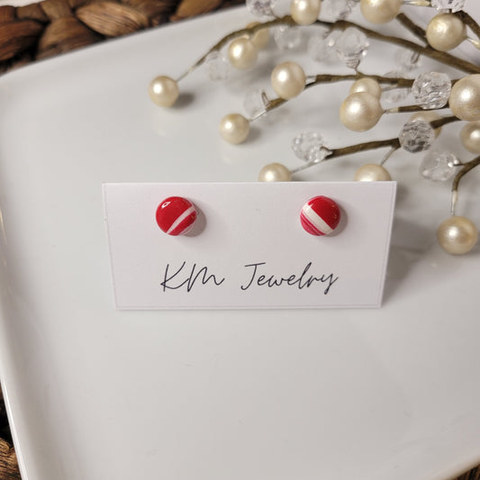 Red & White | 10mm | Stud | Circle | Clay