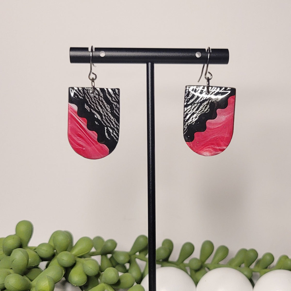 Love Bites | Window Arch | Silver | Clay