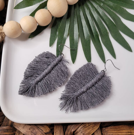 Feather | Macramé | Cotton Yarn | Multiple Colors | Earring