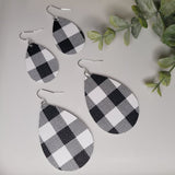 Black & White | Buffalo Plaid | Teardrop Earrings