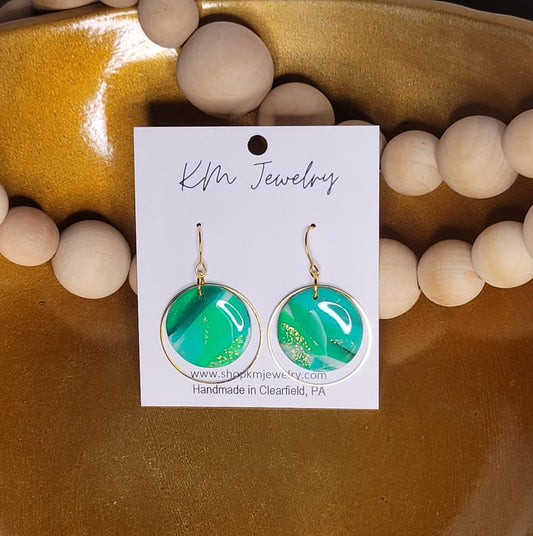 Lucky | Medium Round | Circle Accents | Gold | Clay