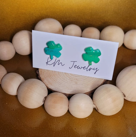 Lucky | 0.5 inch  | Stud | Shamrock | Clay