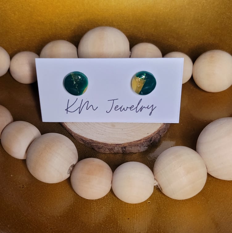 Lucky | 12mm | Stud | Circle | Clay