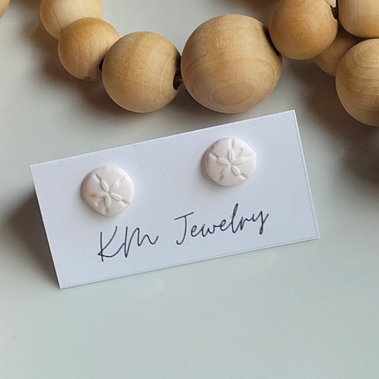 Sand Dollar | Stud | Clay